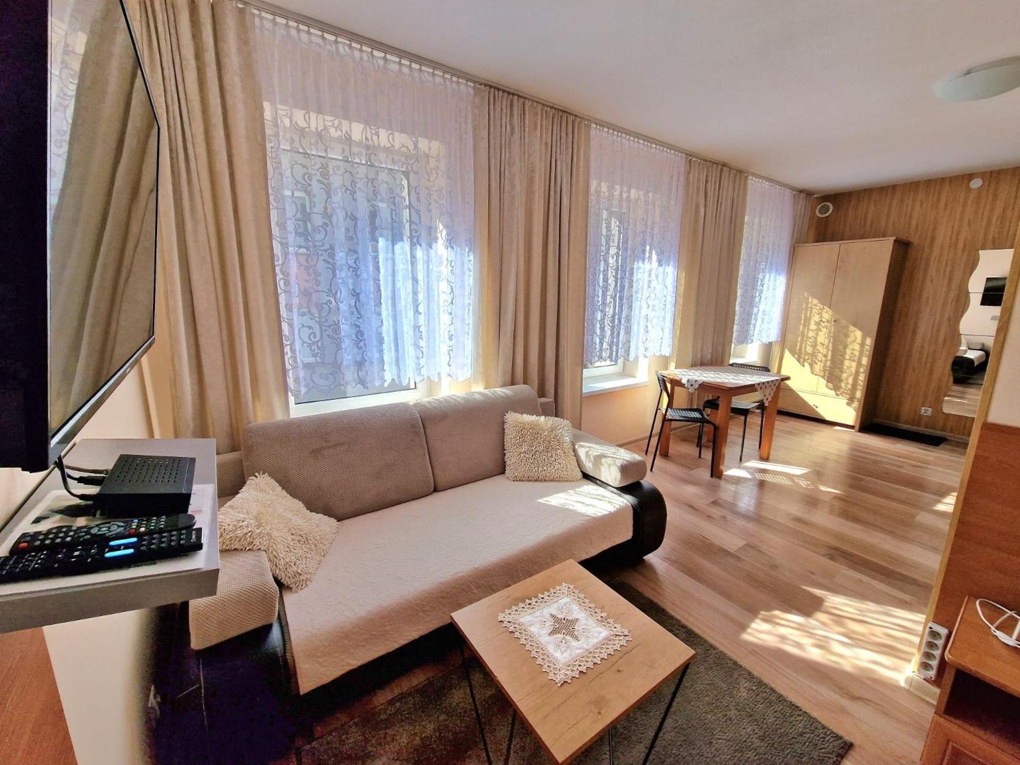 Aparthouse Apartamenty Centrum - In The City Center Near The Train Station Katowice Exterior photo